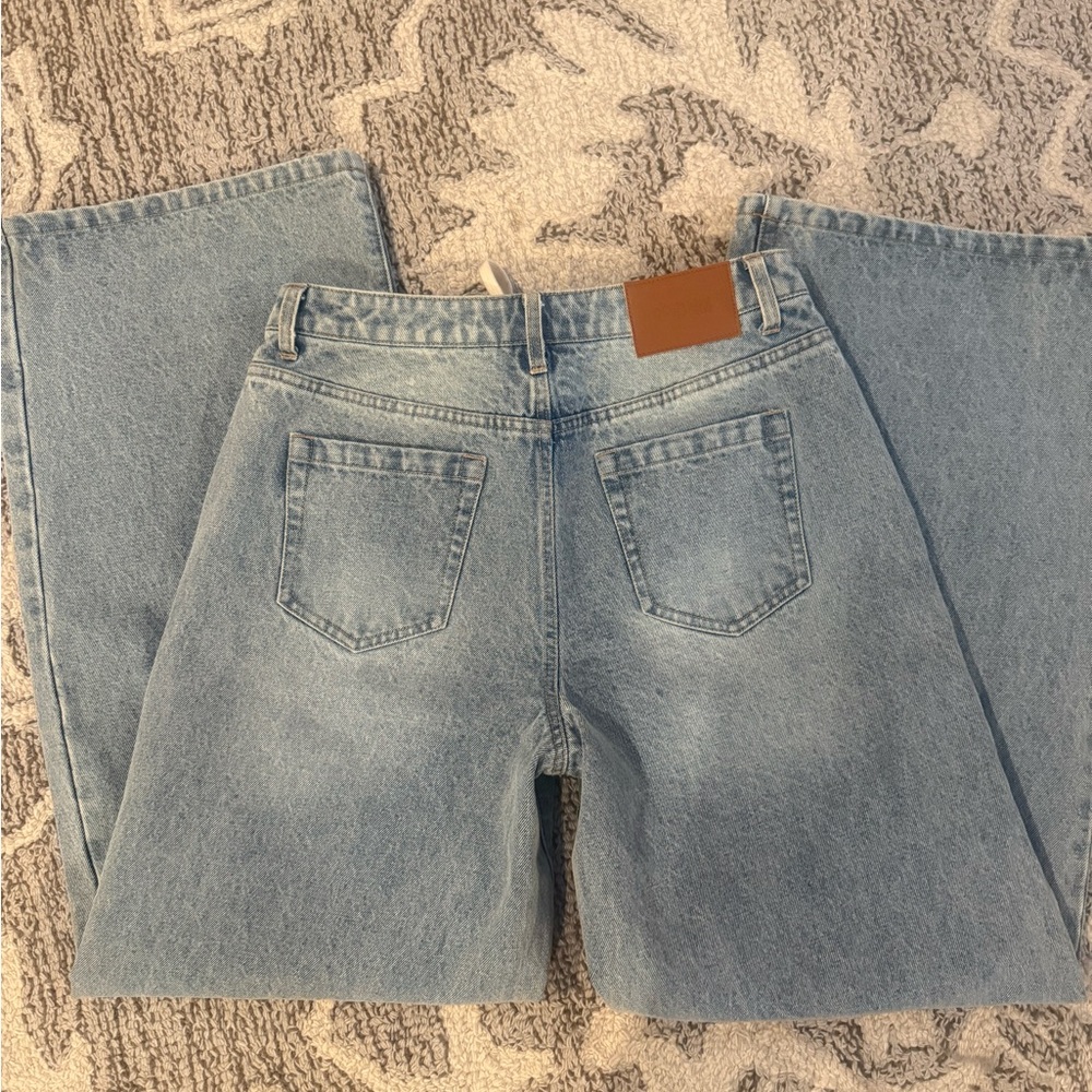 Princess Polly Light Blue Flare Jeans - Picture 2 of 3